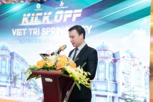 Ông Nguyễn Trung Hiếu Phó chủ tịch Won Invest phát biểu khai mạc