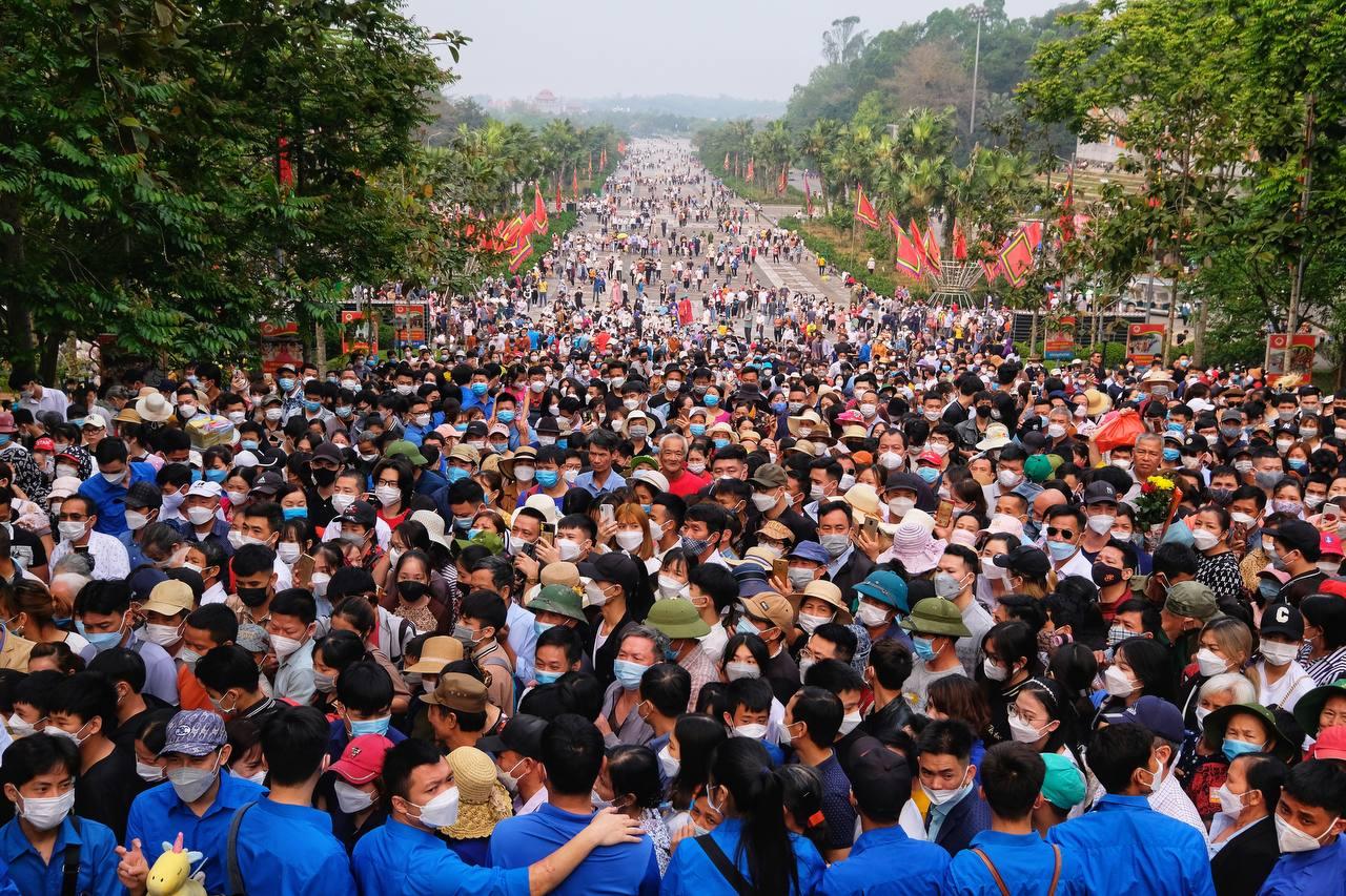 Dịp Lễ hội Đền Hùng, có ngày Phú Thọ đón 2 triệu lượt khách.